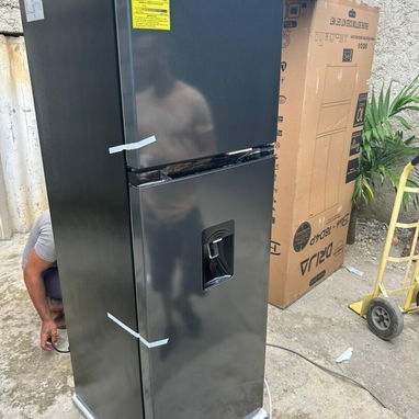 Refrigerador Royal 11.2 pies con dispensador y congelación seca inverter $550 USD con transporte incluido - Img 120654272