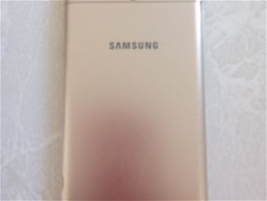 Teléfono Samsung g 7 de uso - Img 65189237