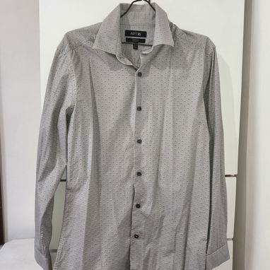 Camisas para hombre de mangas largas nuevas y de uso. Varias tallas - Img 116674394
