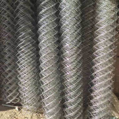 En venta tubos garban y hierro negro.,tejas.,purles.,royos de cerca perle y de alambre pua., mensajería según municipio - 4/7