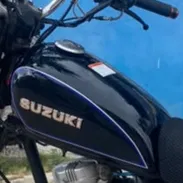 Vendo tanque de moto Suzuki gn en 35 usd - Img 56463913