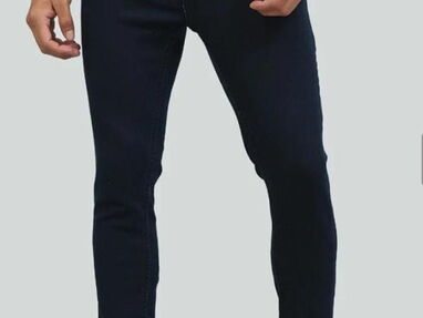 Libertad de estilo: Jeans "Cuidado con el Perro" para hombre. Skinny elastizados para moverte con tendencia - Img 57530560