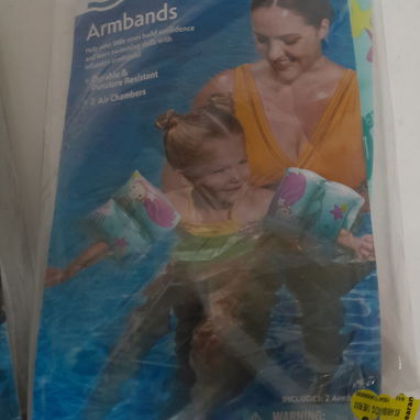 Balsas ,flotadores de brazo, salvavidas ,Piscinas. Todas son nuevas - Img 126418157