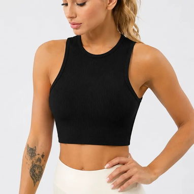 Ropa para el gym y el día a día - 7/10
