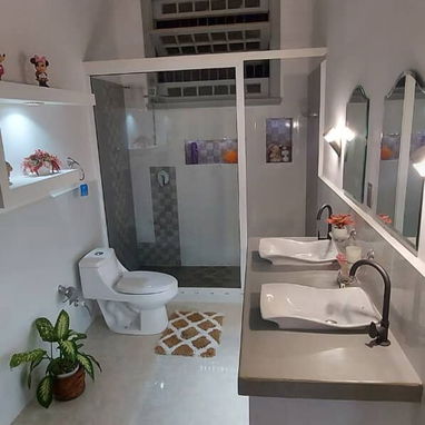 ♦️🍀Excelente casa de lujo COMPLETAMENTE CLIMATIZADA e independiente en Reparto Kohly, Playa - Img 117119938