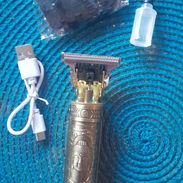 Maquina de afeitar y pelar recargable - Img 55777725