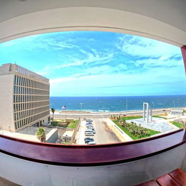 "Lujoso Apartamento frente al mar en el Vedado" - Img 123765887