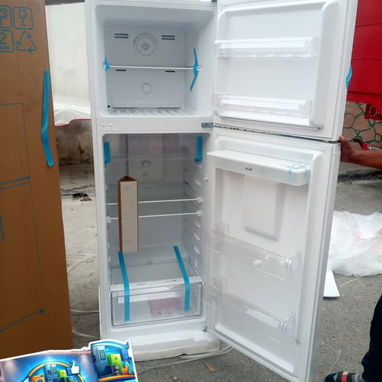 REFRIGERADORES PREMIER DE 11.7 PIES - 2/2