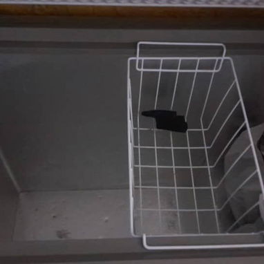 Vendo freezer de uso de 7 pies - 2/2
