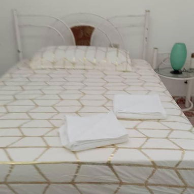 🏠 Renta de Casa en Varadero. Capacidad para 7 personas y 3 habitaciones en total. 📱Reservas al +5355284821 - Img 116052136
