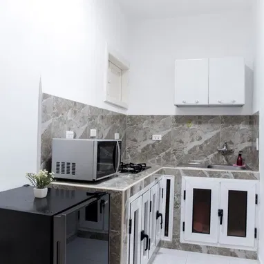 Apto 2cuartos(1grande y 1pequeño) + 2baños + Garage🔥 + Se vende con Todo Adentro‼️ Total Lujo💥 - Img 94173670
