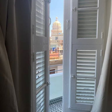 🏤Apartamento de alquiler con vista al Capitolio en Centro Habana. 1 habitacion. Renta de apartamento en Habana x noche - 2/10