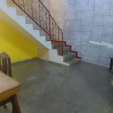 GRAN REBAJA, CASA GRANDE  IDEAL PARA VIVIR + NEGOCIO Y RENTA - 2/10