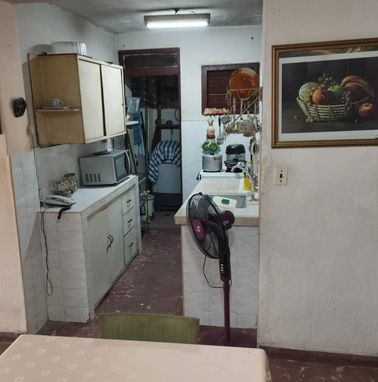 Apartamento en 3er piso, 3 habitaciones, teléfono fijo y gas d la calle - Img 97736995