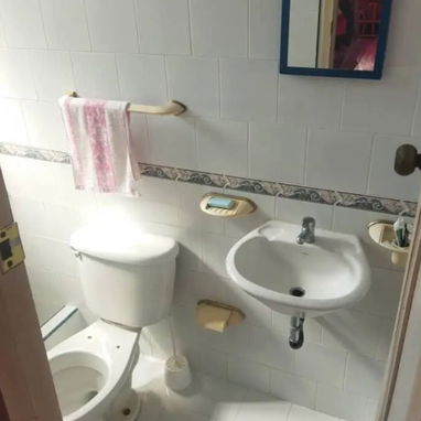 Venta de casa totalmente independiente super amplia y cómoda al detalle en el municipo de arroyo naranjo en callejas - 9/10