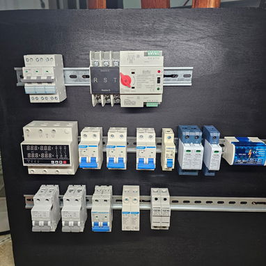 Transferencial automático 110V 3 polos - 2/2
