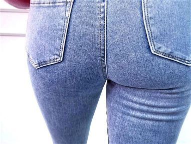 Pantalones . Mujer Jeans de Mezclilla 52465450 - Img 62557563
