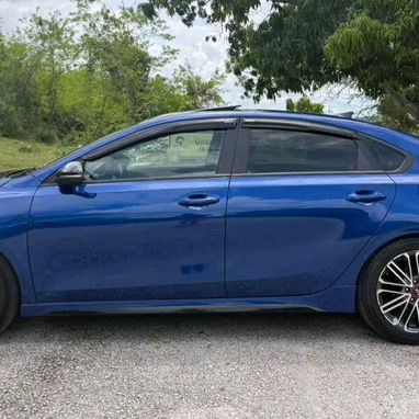 🚗 ¡RENTA TU CARRO EN CUBA! 🚗  🌴 Viaja cómodo, seguro y sin límites 🌴  ✅ Carros modernos ✅ Excelente servicio ✅ Dispo - 4/4