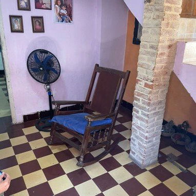 🏡*129_Se vende apto en centro Habana en un Edif Capitalista en un 1er piso*  ⚠️*OJOOOOO⚠️ES EN ZONA SOTERRADA,NO SE VA - 9/10