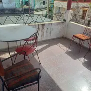 87-🏡*EN VENTA BIPLANTA GUABABACOA RPTO NARANJO* 😎*LA PARTE DE ABAJO CONSTA DE:* PORTAL SALA 2/4 1 GRANDE Y OTRO C - Img 55088888