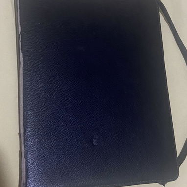 iPad de uso en buen estado en 25 dólares o euros( MN no se acepta) en Playa. Al WhatsApp interesados. Detalles a continu - Img 123426012