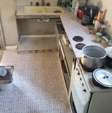 Olvídese de los apagones Se vende Casa Capitalista en Habana Vieja a 2 cuadras de obispo - Img 94337004