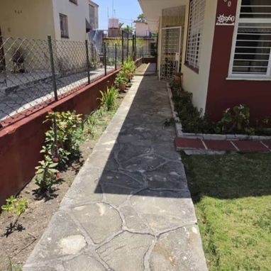 Venta de casa en nuevo vedado - 9/10