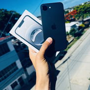 Vendo iphone 16e o cambio - Img 55955870