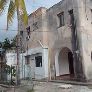 -Se vende casa en Miramar es todo el edificio q ven  colinda con la embajada italiana - Img 56417539