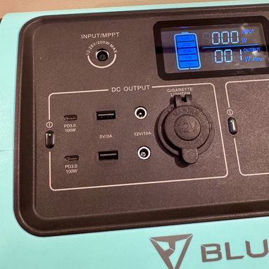 BLUETTI EB70 + PANEL SOLAR BLUETTI 220W — 700 USD - 4/4