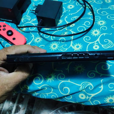Vendo Nintendo Swicht V1 Pirateada por Software de 128GB - 10/10
