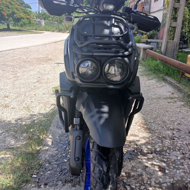 ✅️ Zhilong tank 200 cc ✅35 km - 40 km por litro  ✅️Con chapa lista para transpaso 💵Precio: 2300 USD - 2/4