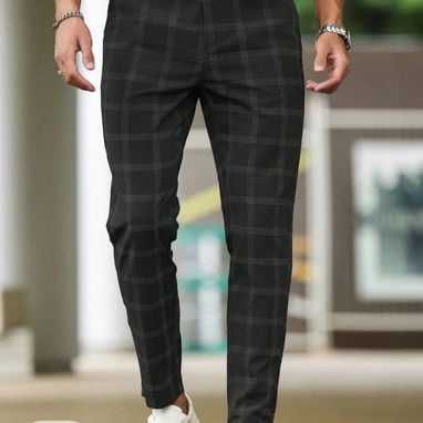 Shorts y pantalones de hombre - Img 112872617