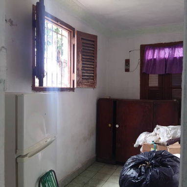 Vendo casa indep.en guanabacoa. Placa libre. Casa enrejada - Img 116400996