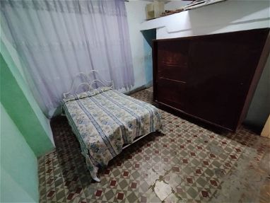 🏡 en la Habana Vieja de 3 habitaciones 🚪 calle y placa libre - Img main-image-45784901