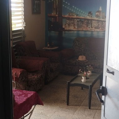 ✨ ¡SE VENDE APARTAMENTO EN EL CERRO (Reparto Martí)! ✨ 💰 Precio: 8000 USD  👉 5to piso en edificio seguro y tranquilo. - 4/6