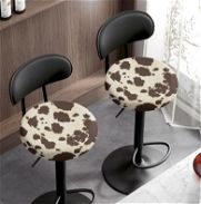 Vendo 2 fundas nuevas de silla o taburete - Img 45659543
