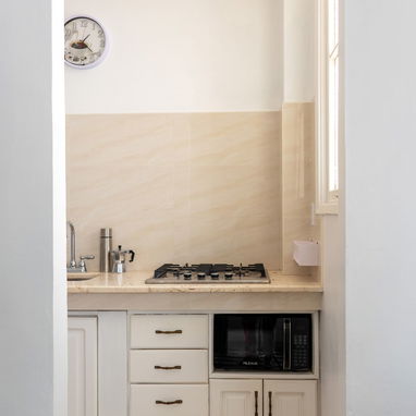 Se renta confortable apartamento a 2 cuadras de Malecón 🌊 - Img 122436117