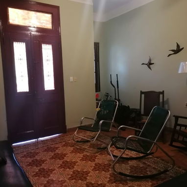 Biplanta bajos 3 dormitorios La Sierra posible parqueo 40mil usd 53582376 - Img 123352408