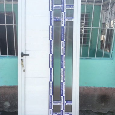 Puertas y ventanas de aluminio y cristal nuevas - Img 118764937