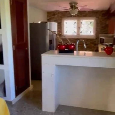 Ref # 69 Espectacular biplanta en altos con grandes terrazas y 3 cuartos. Muy buena zona de Playa. Aproveche e invierta! - 3/10