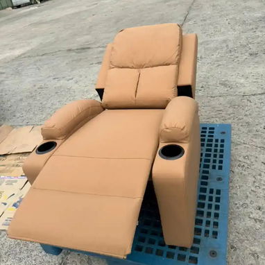 SILLON RECLINABLE DE ALTO CONFORT  / VARIAS POSICIONES  / MUY COMODOS / NUEVOS / OROGINALES / - Img 112526955