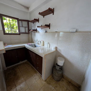 Apartamento en Versalles, La Lisa, consta de: sala - comedor, cocina, baño, 1 cuarto y patio de servicio y portal  Ademá - Img 123058863