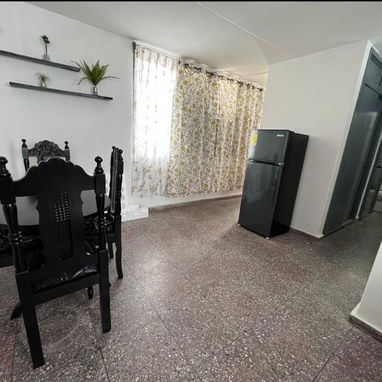 Alquiler de apartamento 2 cuartos en el Vedado - Img 121737153