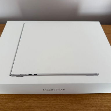 Apple MacBook Air de 15" (2025) - M4, SSD de 512 GB, RAM de 24 GB, Plata, Nuevo, Abierto, nunca usado - Img 123996002