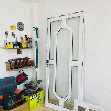 Realizamos todo tipo de diseños modernos en carpintería de aluminio 🪟 y cristal 🔮 * - Img 118803597