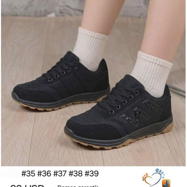 Tenis y zapatillas para la escuela.  Zapatos escolares - 10/10