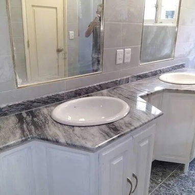 Losas de Marmol para piso varios colores disponibles y contamos con servicio de montaje y pulido - Img 120560194