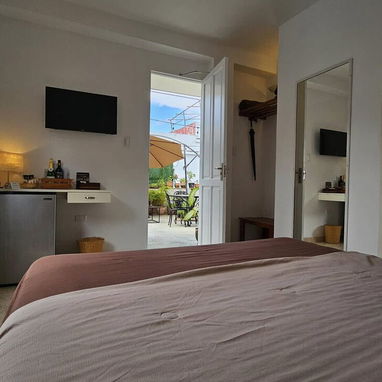 Hostal para renta por noches en el Vedado ✨⚡️💡 Con planta eléctrica - Img 118939093