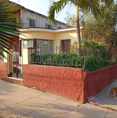 OPORTUNIDAD ÚNICA: ESTRATÉGICA PROPIEDAD EN PLAYA, LA HABANA - Img 94358294